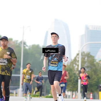 Runner Photo 6418078