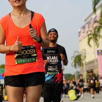 Runner Photo 6418103
