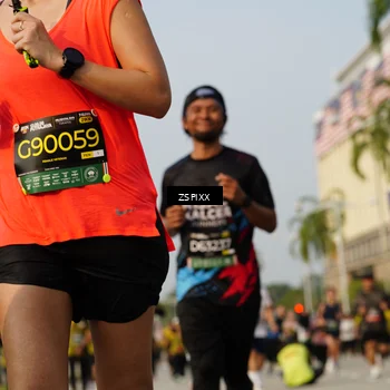 Runner Photo 6418104
