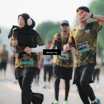 Runner Photo 6418129