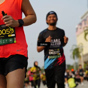 Runner Photo 6418134