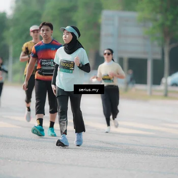 Runner Photo 6418149