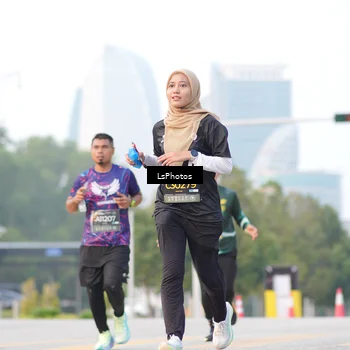Runner Photo 6418164