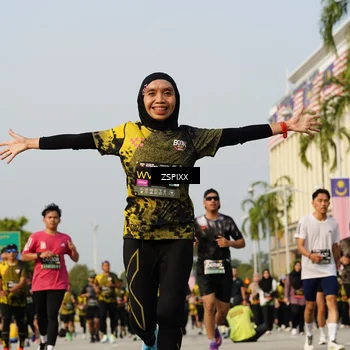 Runner Photo 6418171