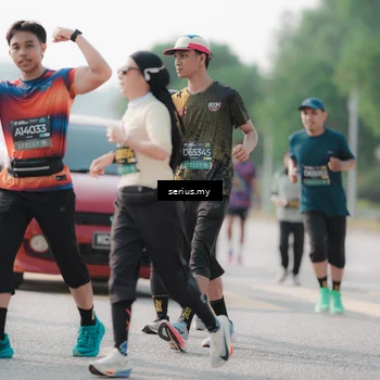 Runner Photo 6418175