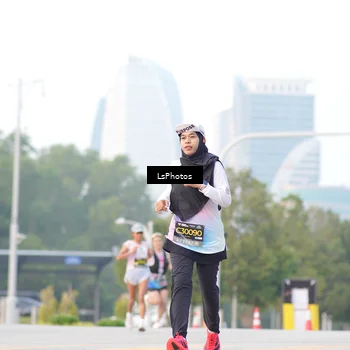 Runner Photo 6418180