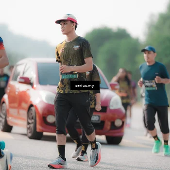 Runner Photo 6418185