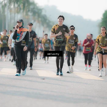 Runner Photo 6418208