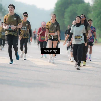 Runner Photo 6418219