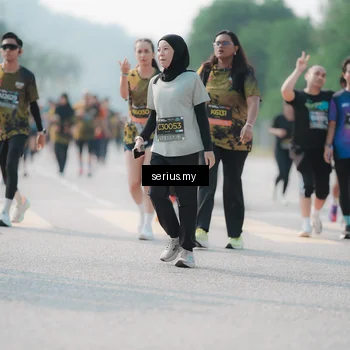 Runner Photo 6418231
