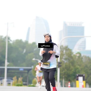Runner Photo 6418253