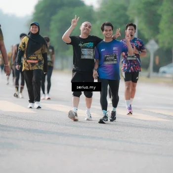 Runner Photo 6418256