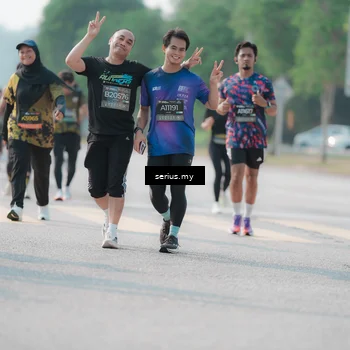 Runner Photo 6418258