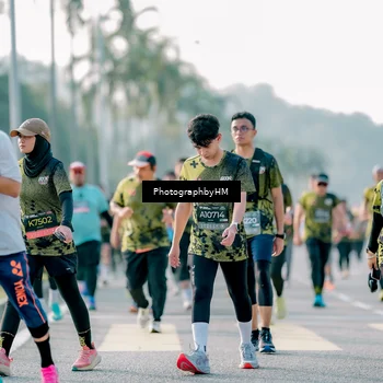 Runner Photo 6418265