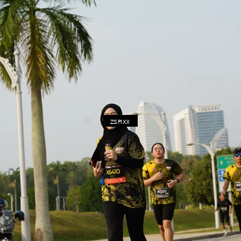 Runner Photo 6418278