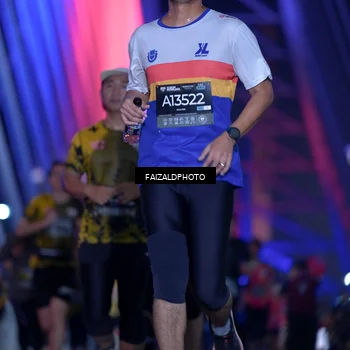 Runner Photo 6418288