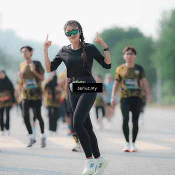 Runner Photo 6418289