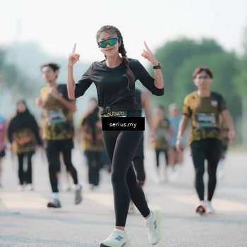 Runner Photo 6418290