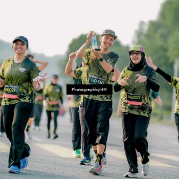 Runner Photo 6418305