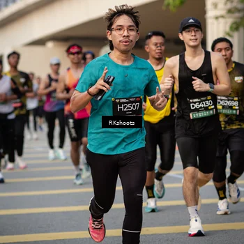 Runner Photo 6418314