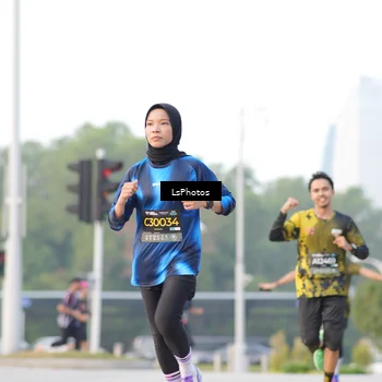 Runner Photo 6418328