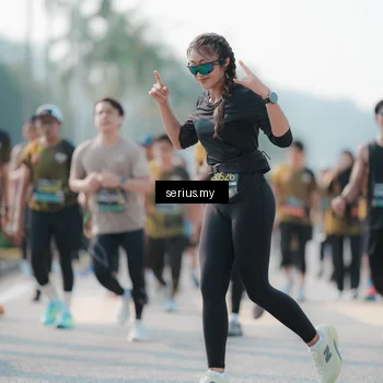 Runner Photo 6418338