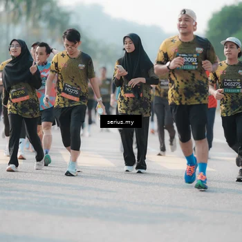 Runner Photo 6418368