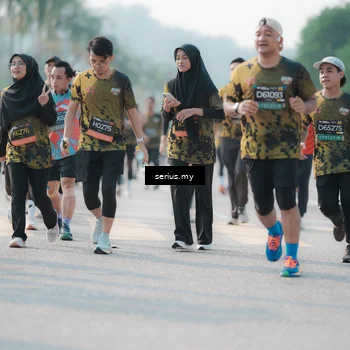 Runner Photo 6418377