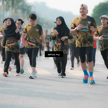 Runner Photo 6418381