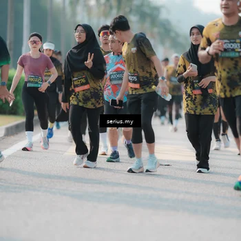 Runner Photo 6418384
