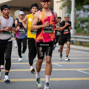 Runner Photo 6418391