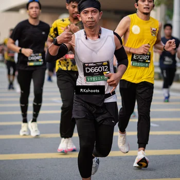 Runner Photo 6418410