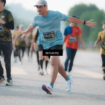 Runner Photo 6418427