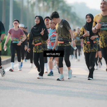 Runner Photo 6418429