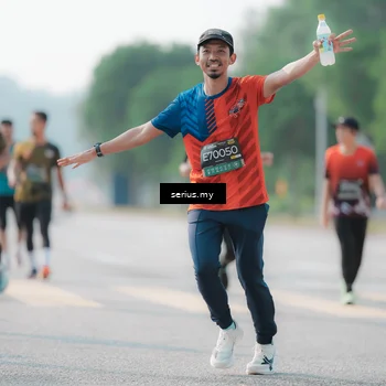 Runner Photo 6418500