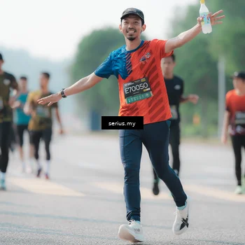 Runner Photo 6418511