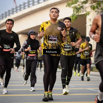Runner Photo 6418517