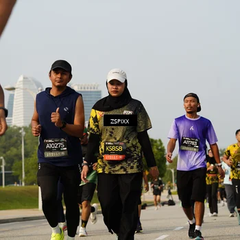 Runner Photo 6418520