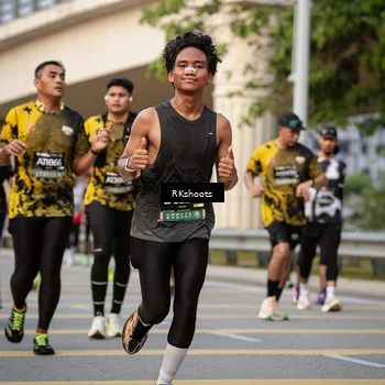 Runner Photo 6418531