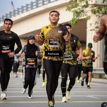 Runner Photo 6418559