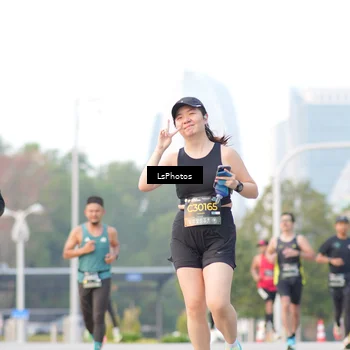 Runner Photo 6418561