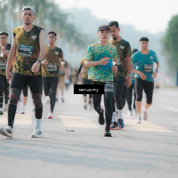 Runner Photo 6418562