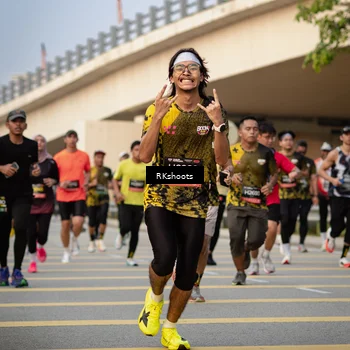 Runner Photo 6418563