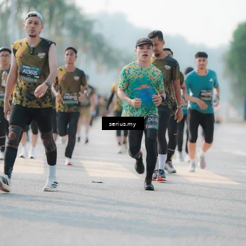 Runner Photo 6418570