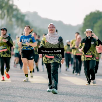 Runner Photo 6418577