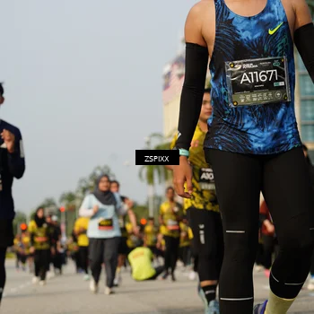 Runner Photo 6418586