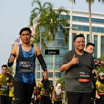 Runner Photo 6418587