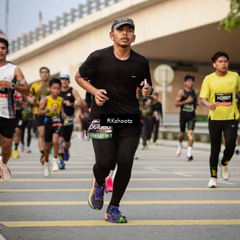 Runner Photo 6418620