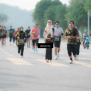 Runner Photo 6418622
