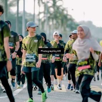 Runner Photo 6418625